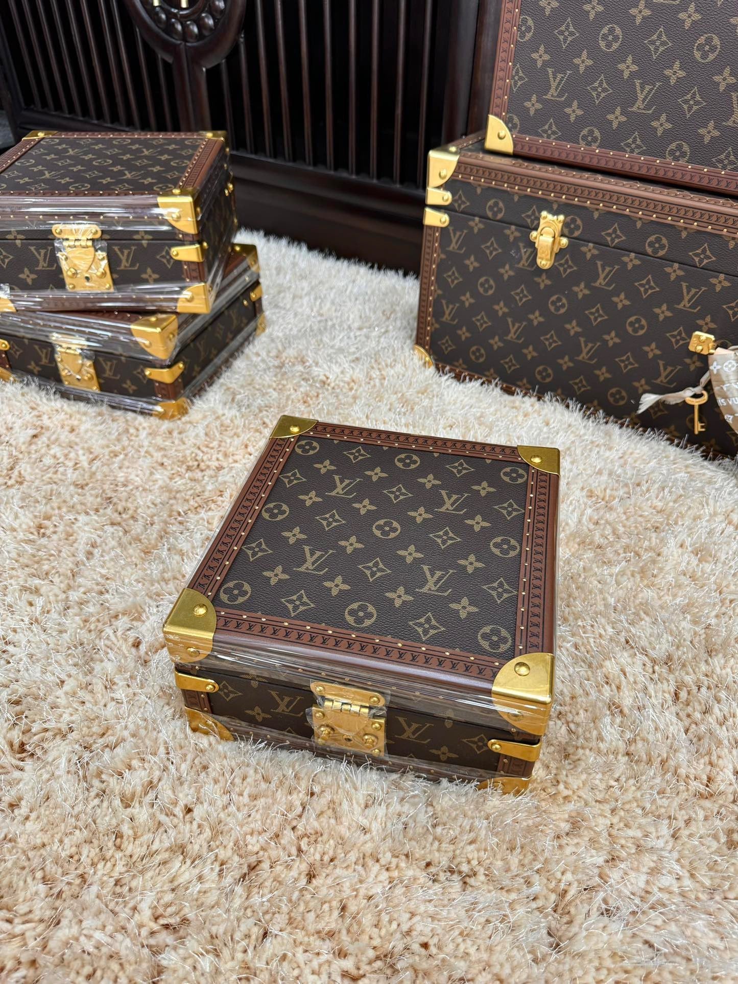 Custom LV Accessories Box Jewelry Box