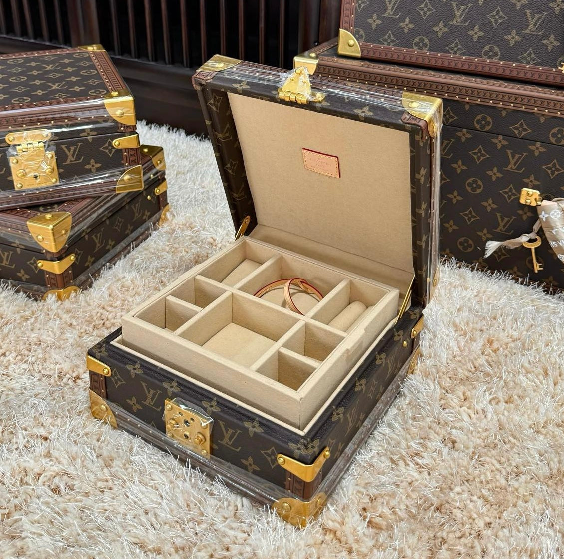 Custom LV Accessories Box Jewelry Box
