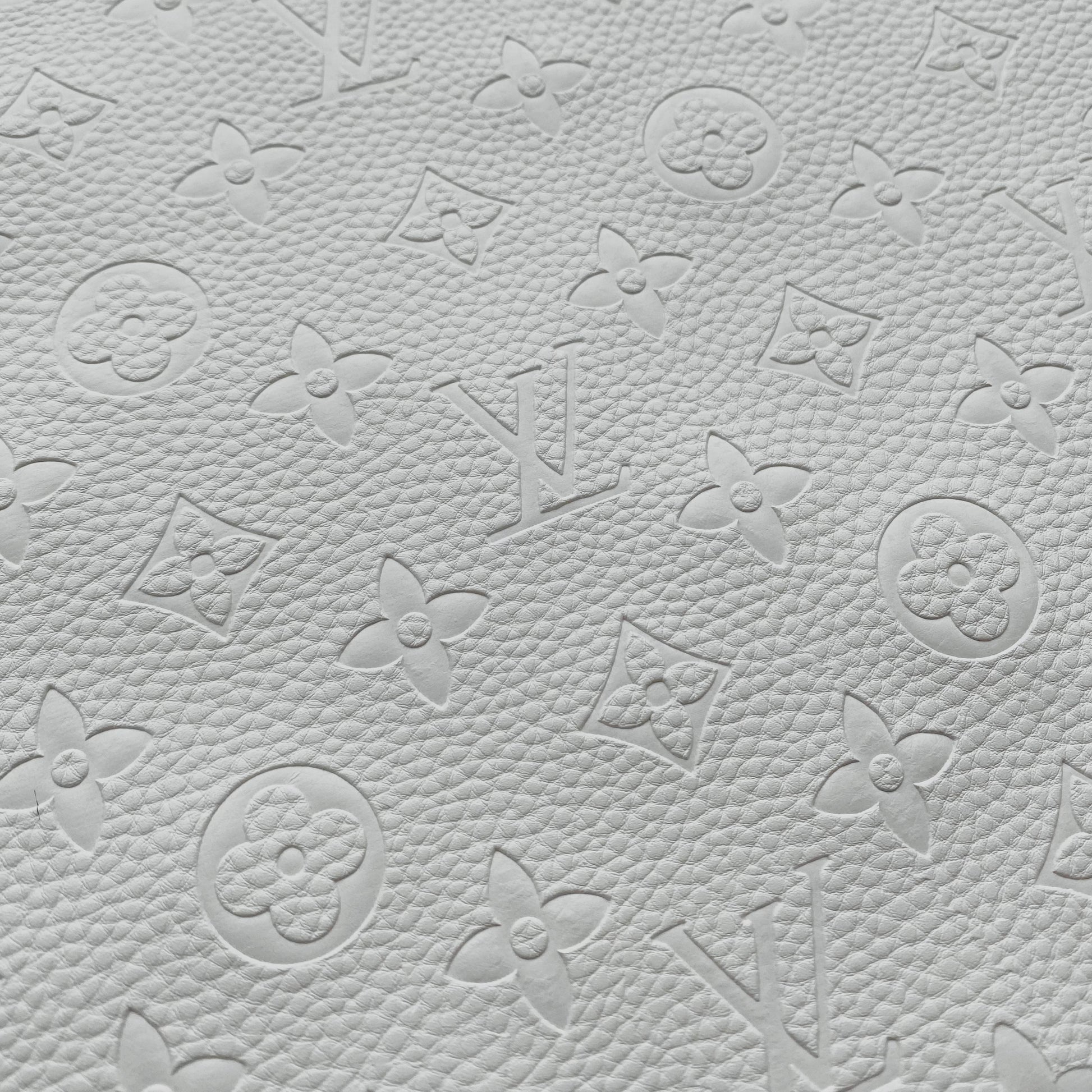 Best Quality White Embossed LV Leather Fabric for Bag Shoes Custom