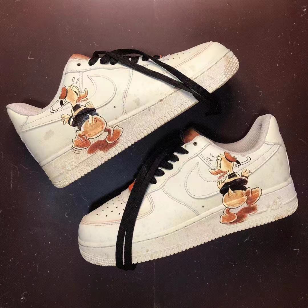 Hand-Painted Donald Duck Cartoon Air Force One Sneakers Shoes For Man