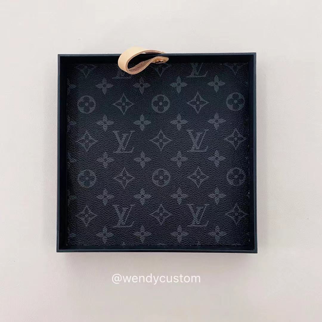 White/Black/Grey LV Square Tray